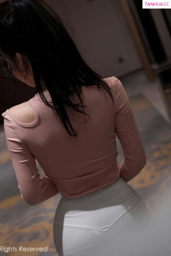 周于希dummy  [XiuRen]高清写真图 2023.02.17 No.6285 周于希Sally 丰腴美臀第20张图片